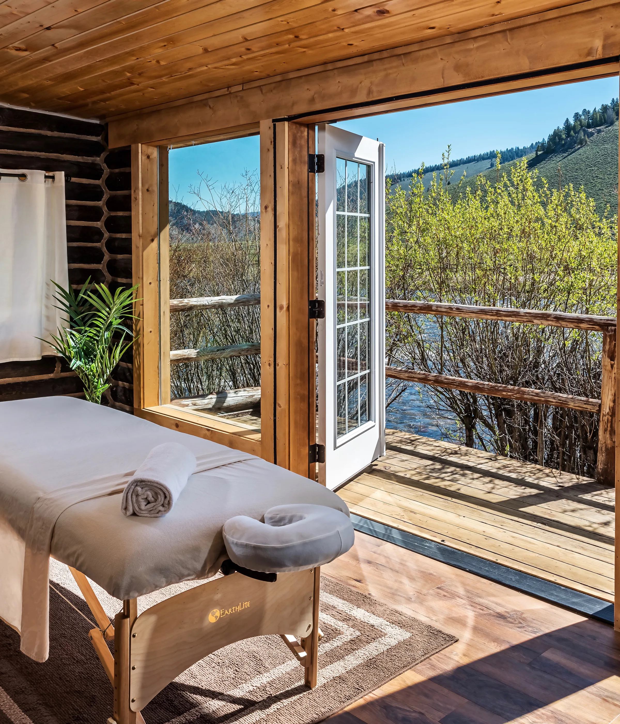 Warm natural light in the With Intent treatment room